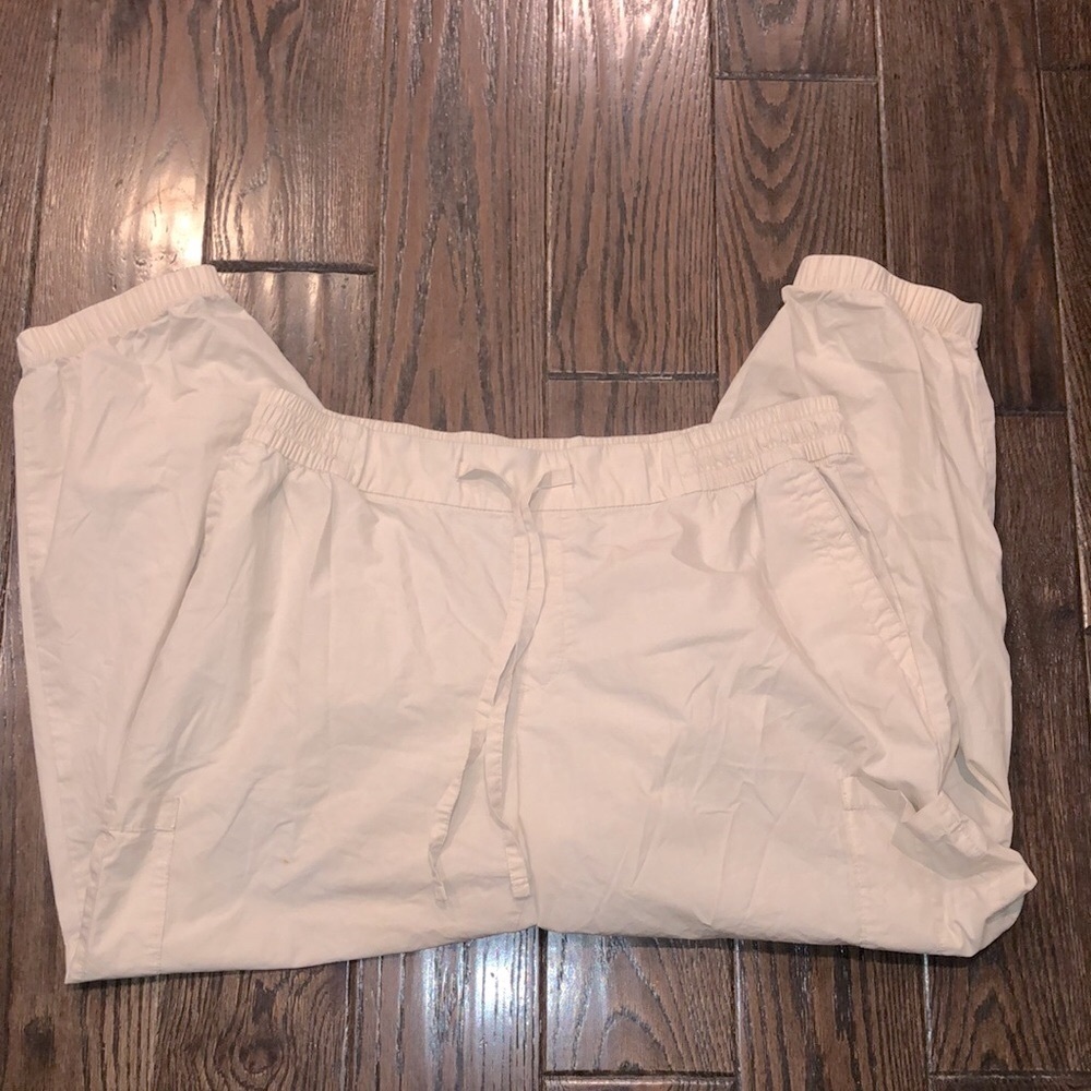 Old Navy light tan cozy jogger pants size 1X with pockets